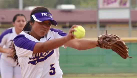 Lemoore's Leslie Segura pitches to Hanford Friday in the third inning. Lemoore fell 5-0 to the visiting Bullpups.